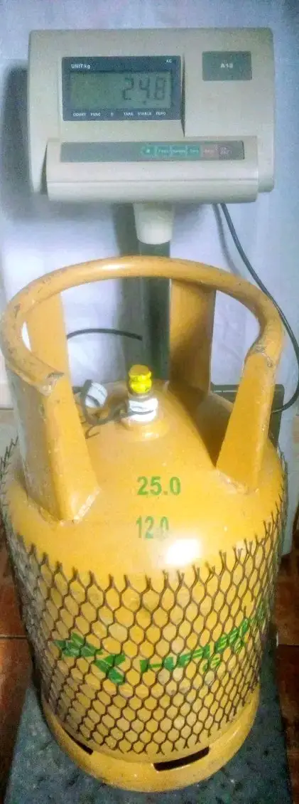 Refilling a 13kg gas cylinder in Nairobi 8 Refilling a 13kg gas cylinder in Nairobi - kegasdealers